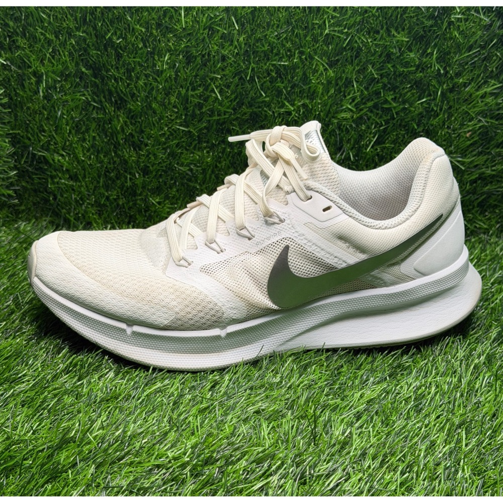 Nike Swift 3 Womens Running Shoes Sail White Metallic Silver DR2698-101 Size 9.5